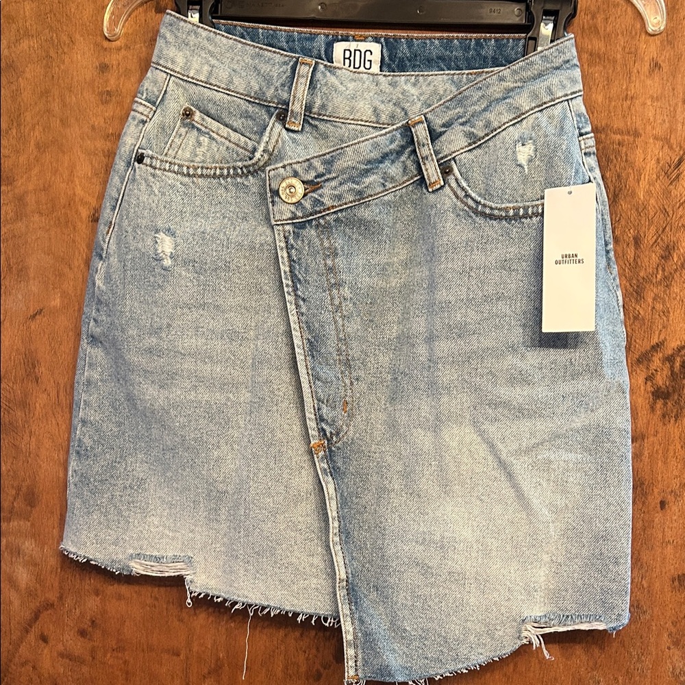 BDG Skirt NWT